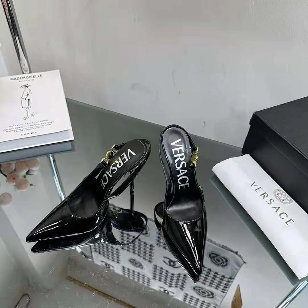 VERSACE MUJER MEDUSA’95 ZAPATOS DE TACóN CON TIRA TRASERANEGRO