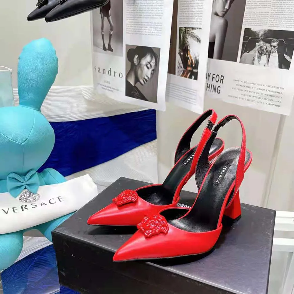 VERSACE ZAPATOS DE SALóN LA MEDUSA SLINGROJOS PARA MUJER CON TACóN DE 10,5 CM DE ALTURA