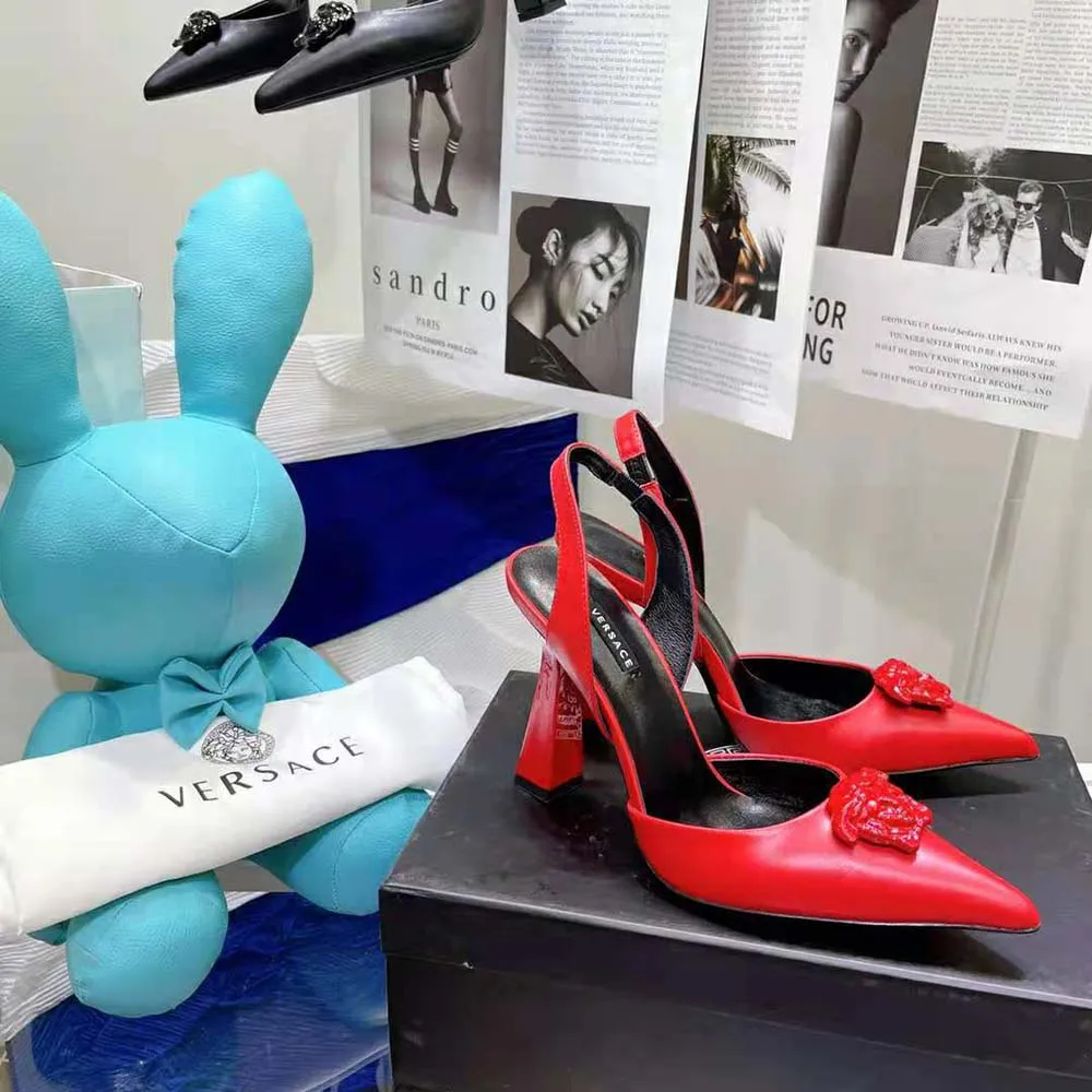 VERSACE ZAPATOS DE SALóN LA MEDUSA SLINGROJOS PARA MUJER CON TACóN DE 10,5 CM DE ALTURA