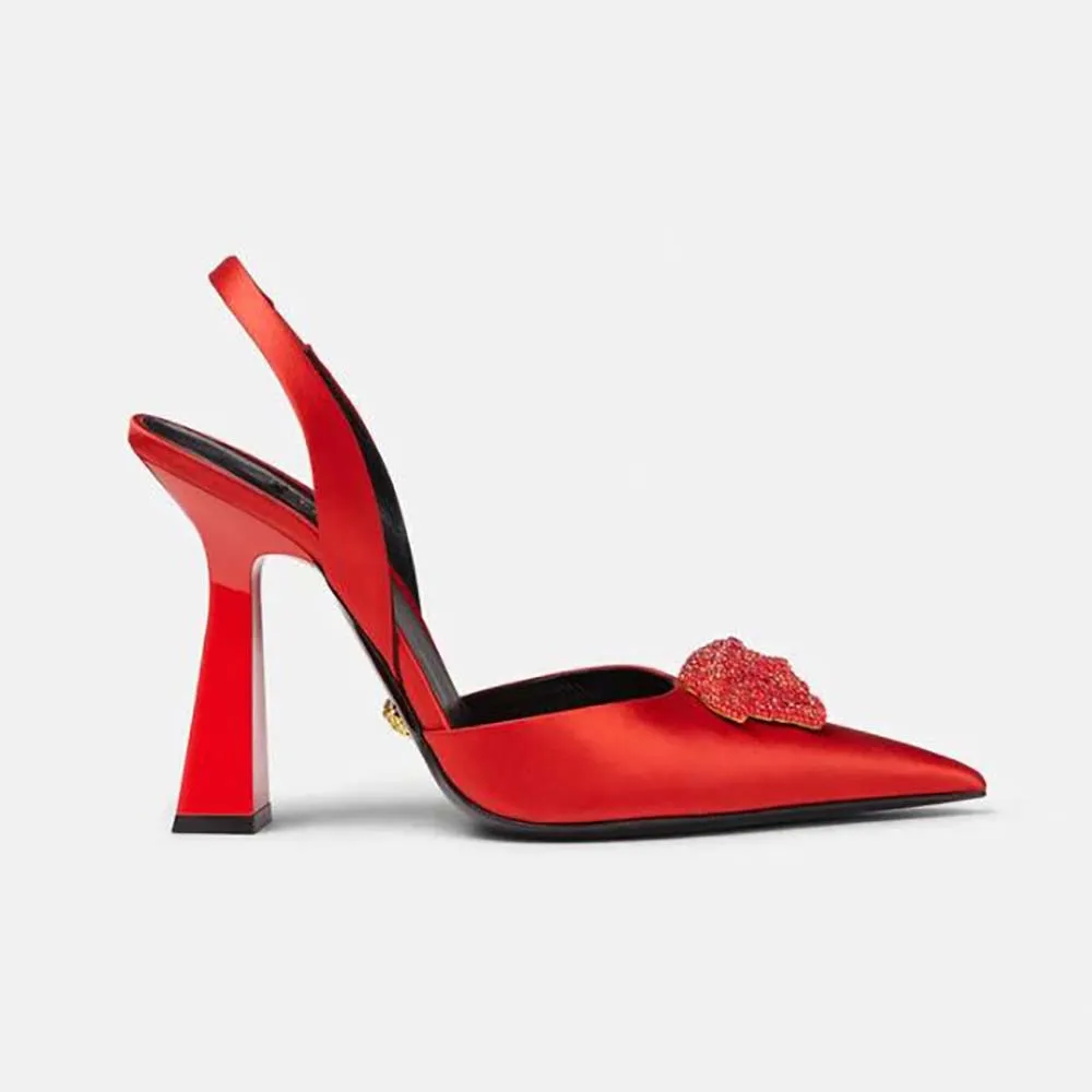 VERSACE ZAPATOS DE TACóN DE 105MM DE SATéN LA MEDUSA PARA MUJERROJO
