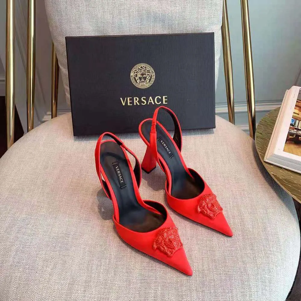 VERSACE ZAPATOS DE TACóN DE 105MM DE SATéN LA MEDUSA PARA MUJERROJO