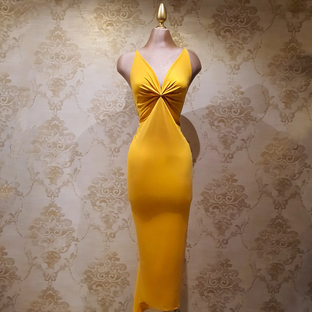 Vestido Amarillo Corto Tirantes Ajustado