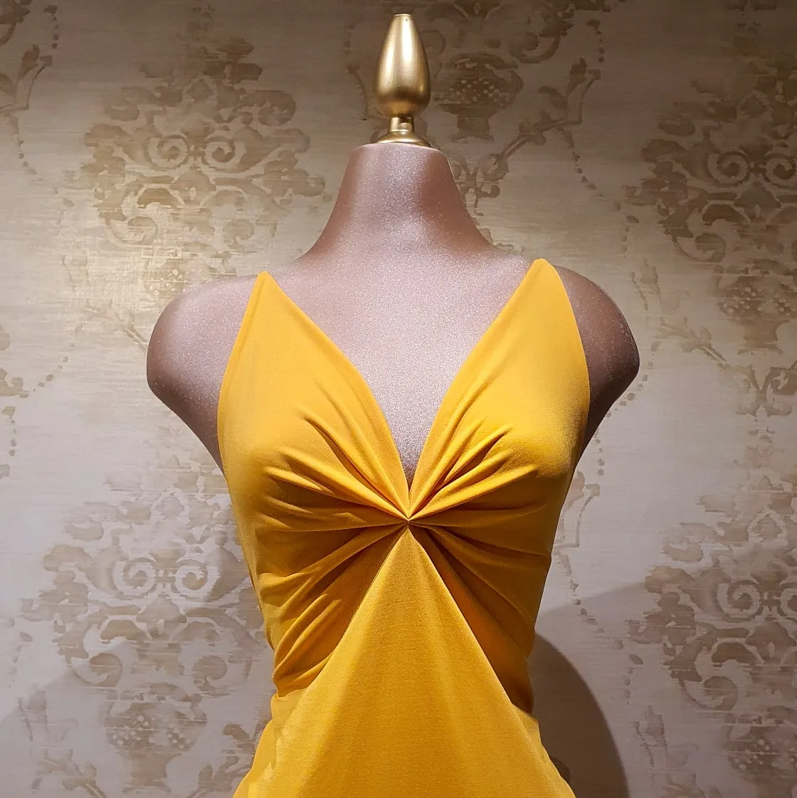 Vestido Amarillo Corto Tirantes Ajustado