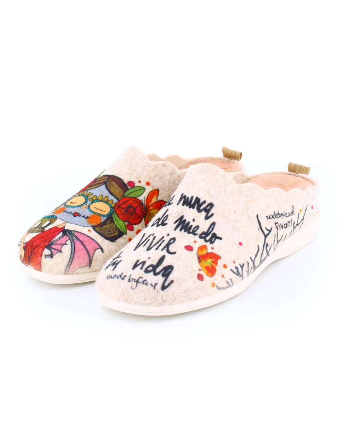 Zapatilla de Casa "Que nunca te de miedo vivir tu vida" Fieltro Beig