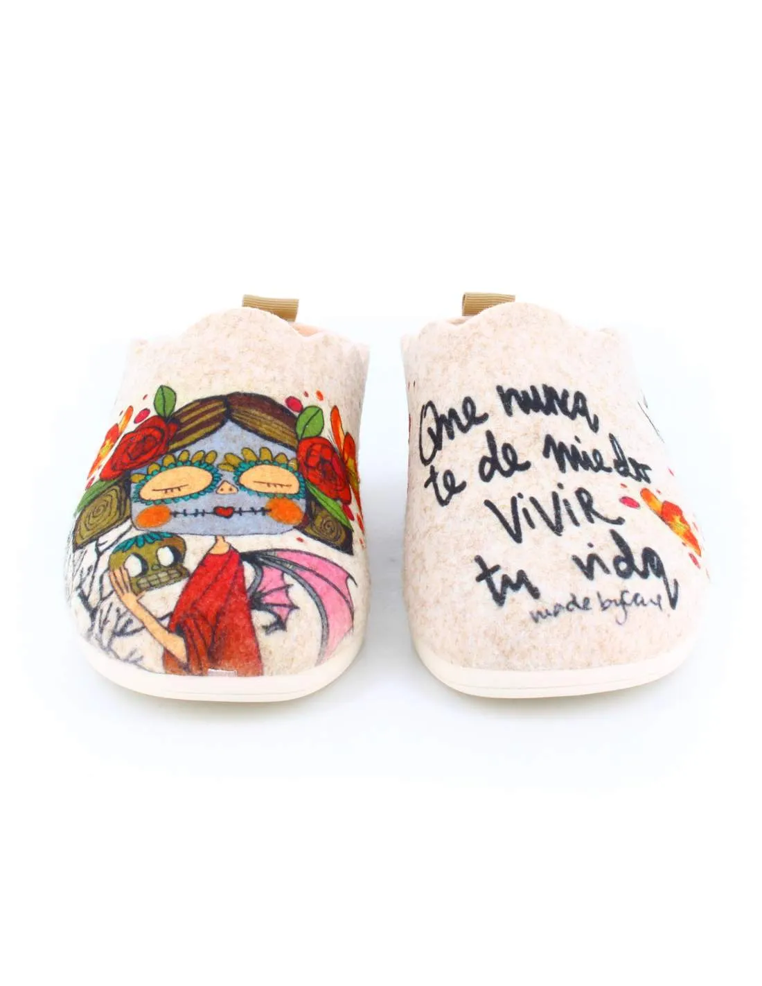 Zapatilla de Casa "Que nunca te de miedo vivir tu vida" Fieltro Beig