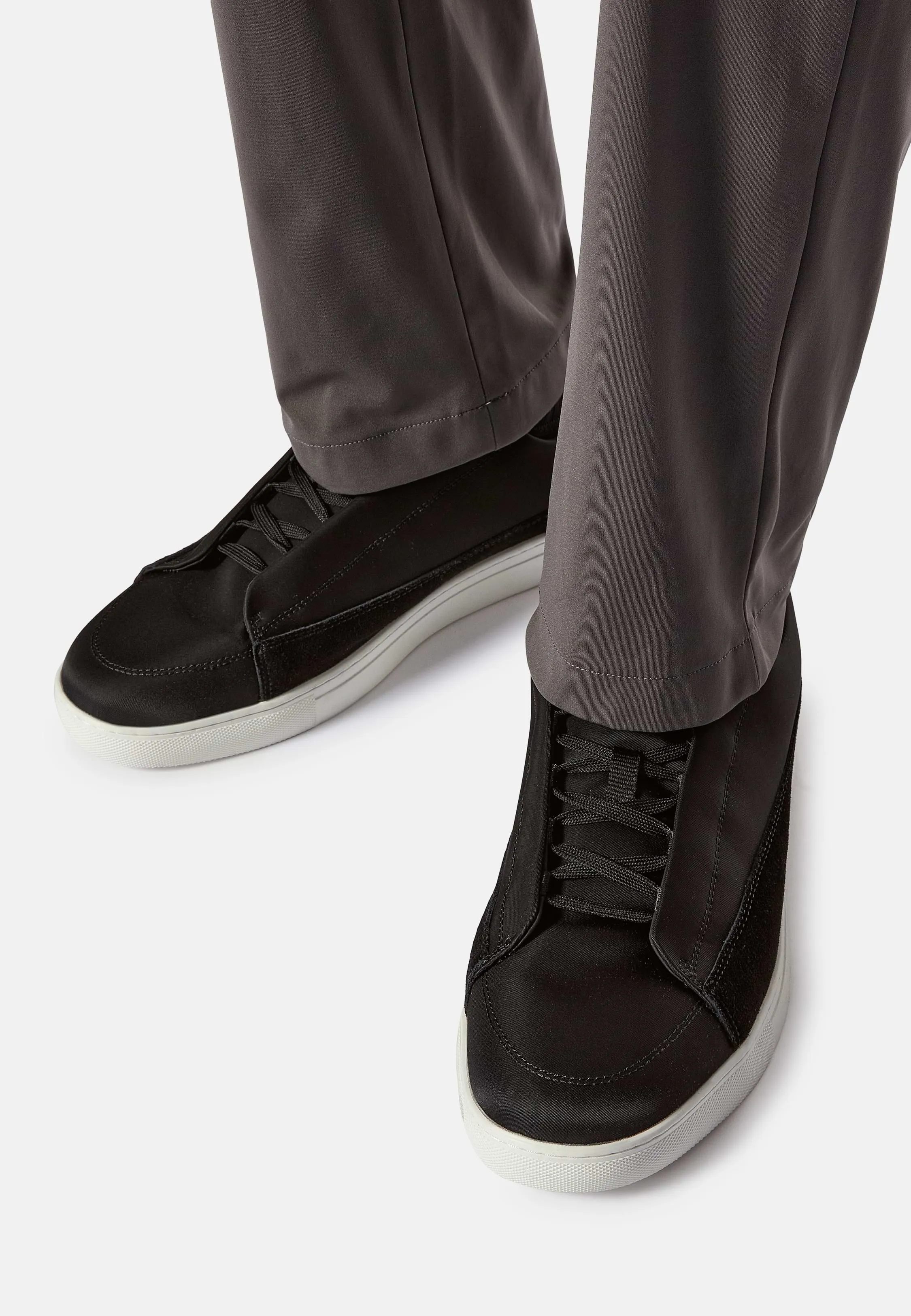 Zapatillas De Cordones De Tejido Técnico