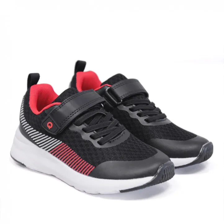 Zapatillas deporte QUETS! negras con interior y detalles rojos