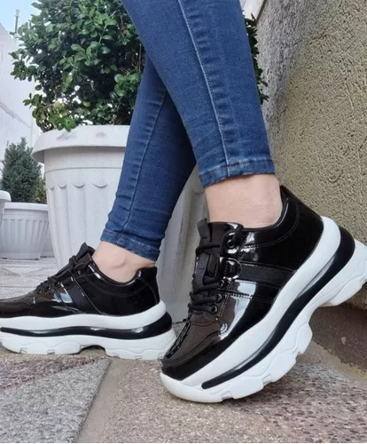 Zapatillas Mujer En  Charol  M356