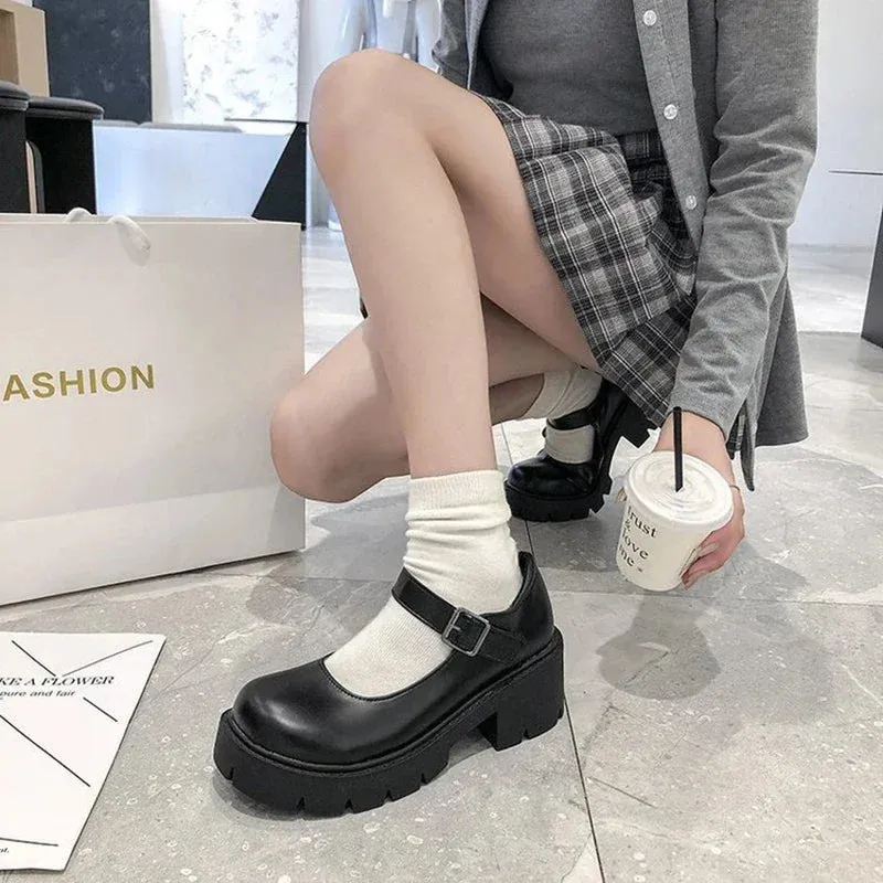 Zapatos clásicos para mujer