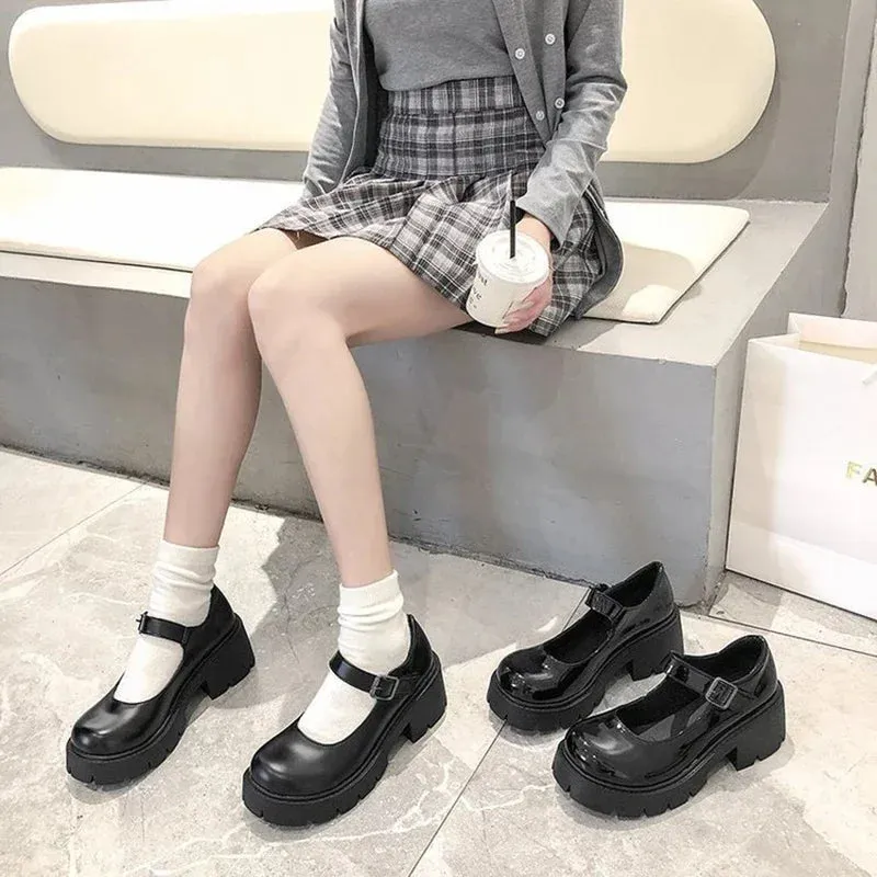 Zapatos clásicos para mujer