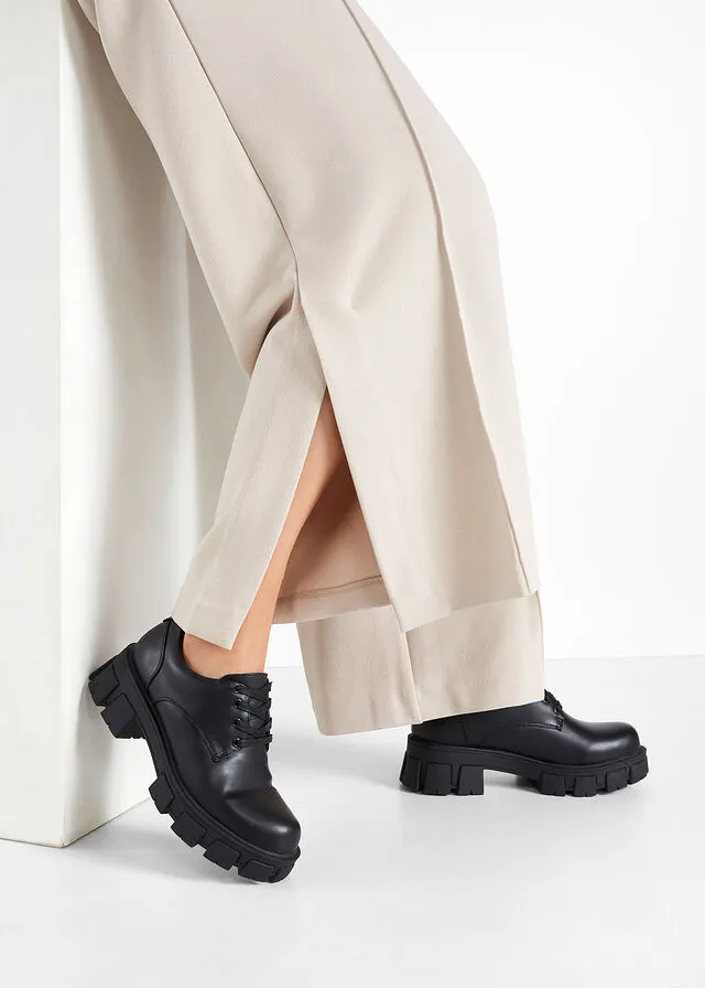 Zapatos con cordones Negro