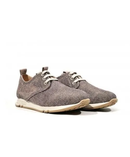 Zapatos deportivos de rejilla con cordones