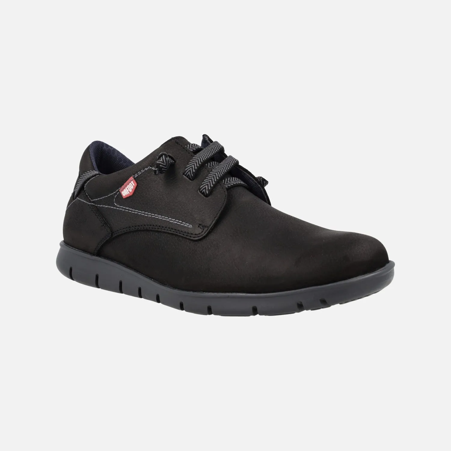 Zapatos deportivos en piel nobuck con cordones para hombre