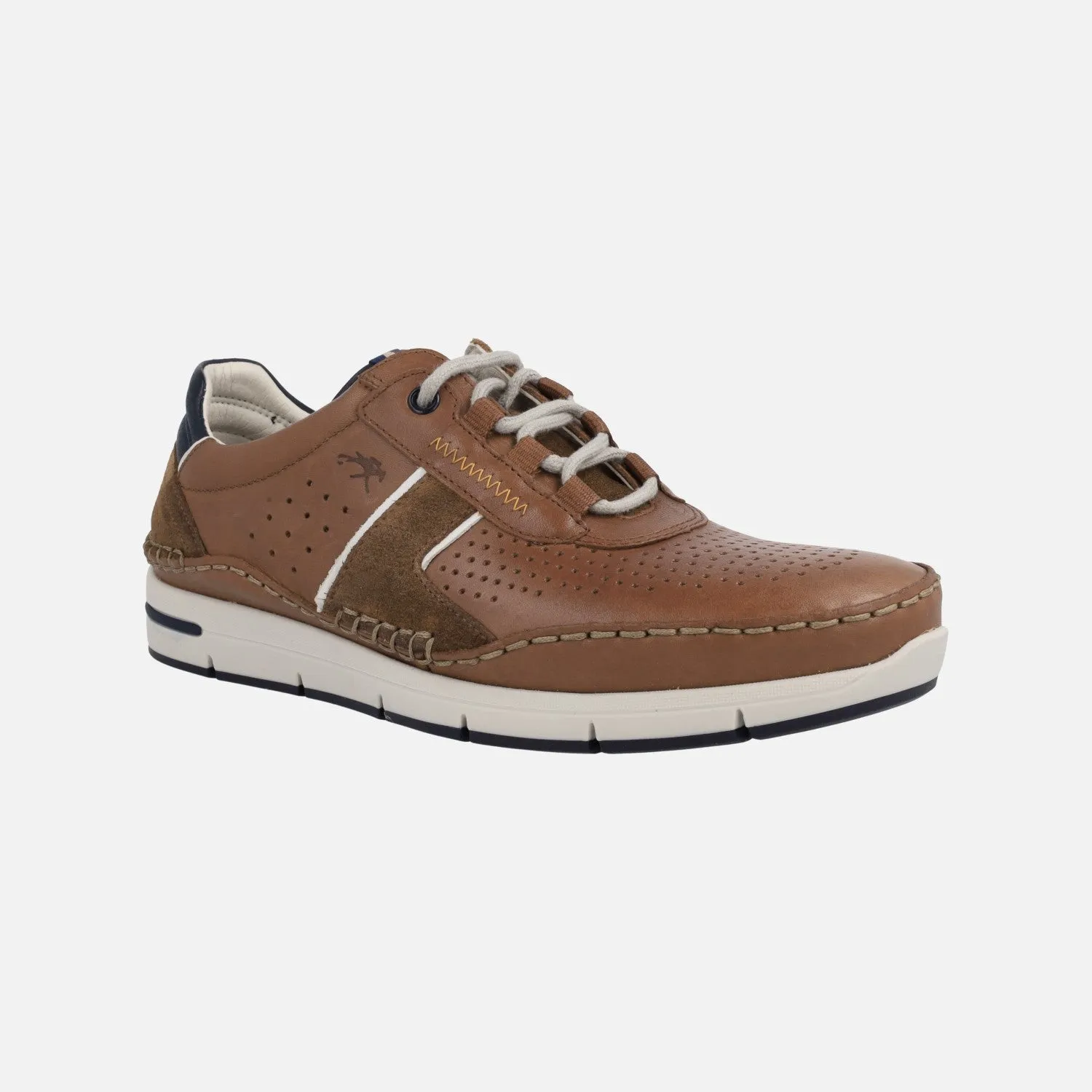 Zapatos deportivos para hombre con detalle de picados