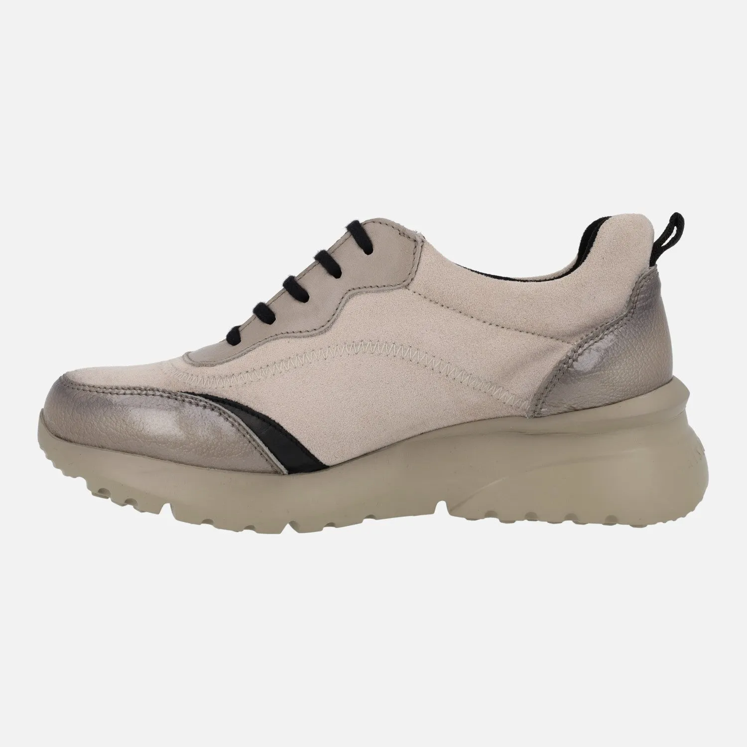 Zapatos deportivos Polinesia con cordones y piso volúmen