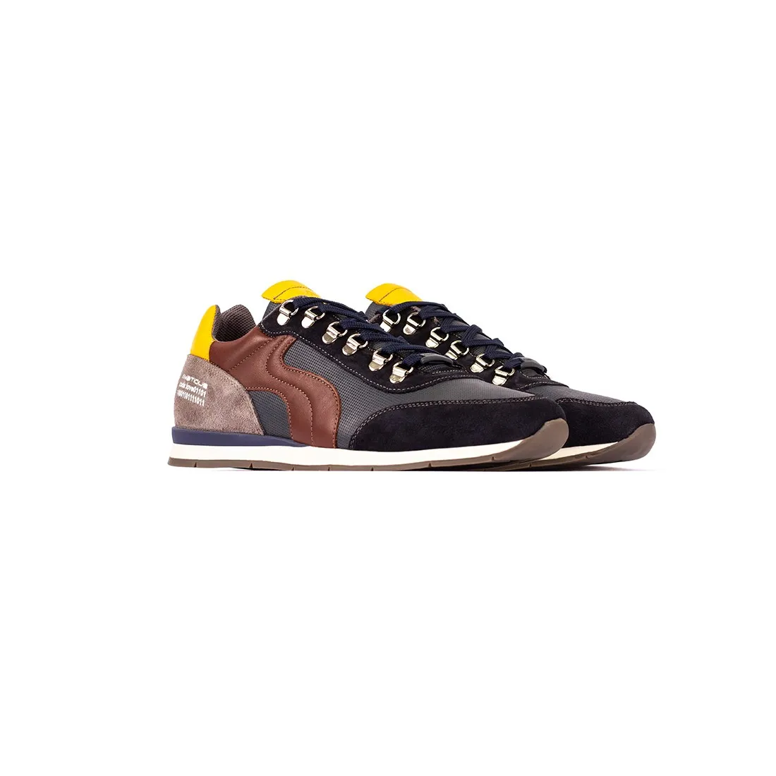 ZAPATOS DEPORTIVOS SNEAKERS EN CUERO AMBITIOUS DE69041320AM.1