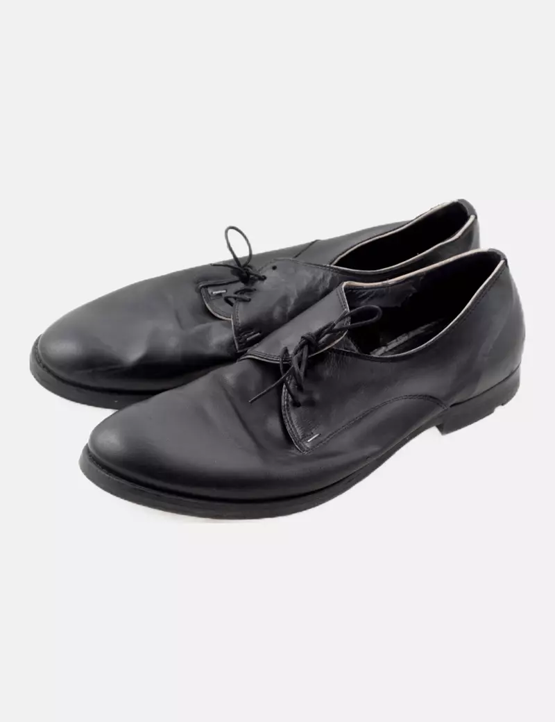 Zara Zapato negro cordones